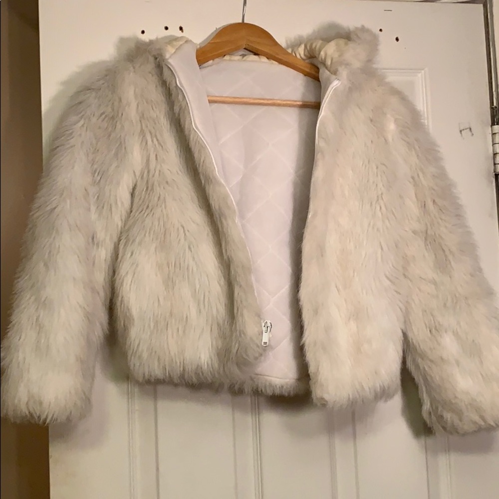 White hooded faux fur jacket